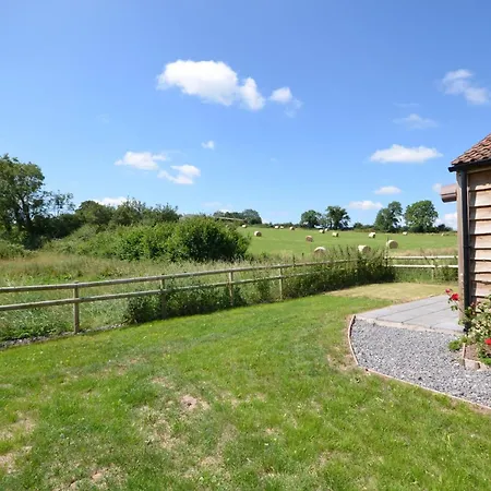 2 Bed In Oc-75697 Prázdninový dům Bristol