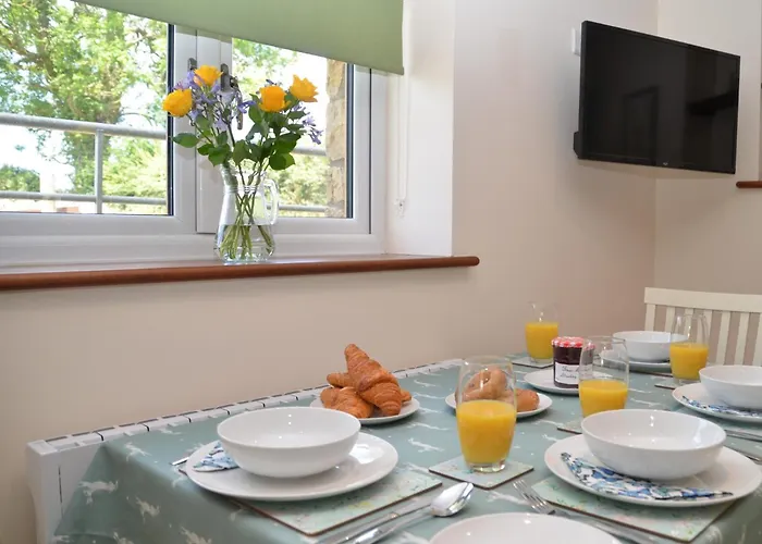 2 Bed In Dundry 75697 Holiday home